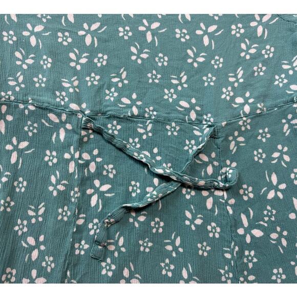 ORVIS Women's XL dress; lightweight & flowy; tie back; Green & white pattern - Picture 3 of 9